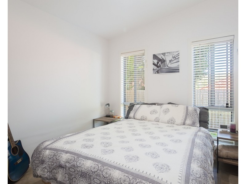 6 Kirkdale Drive, Kotara South NSW 2289