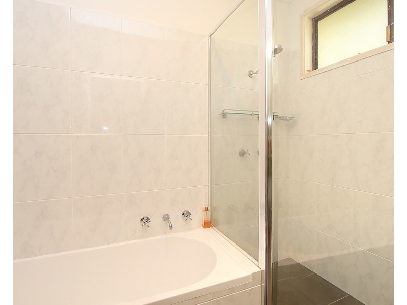 9 Terone Close, Warners Bay NSW 2282