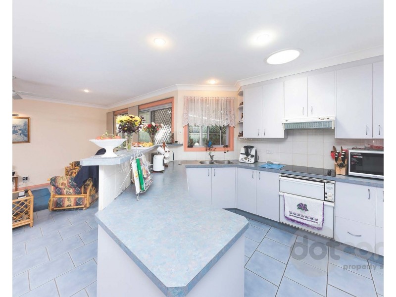 1/12 Oasis Parade, Tuncurry NSW 2428
