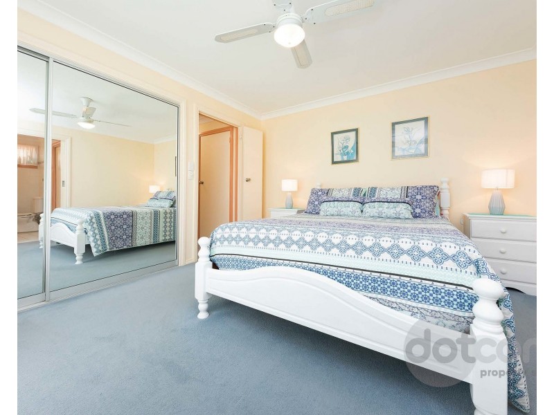 1/12 Oasis Parade, Tuncurry NSW 2428