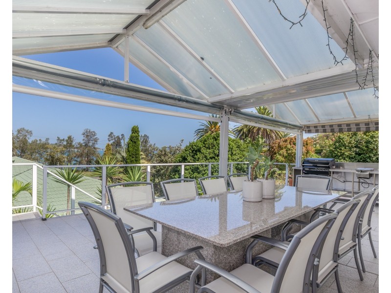 384 The Esplanade, Speers Point NSW 2284