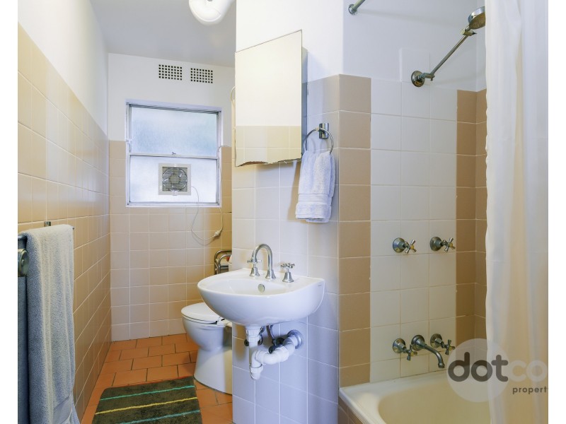 1/84 Church Street, The Hill NSW 2300