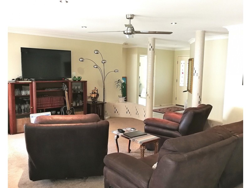 3 Duice Court, Oxenford QLD 4210