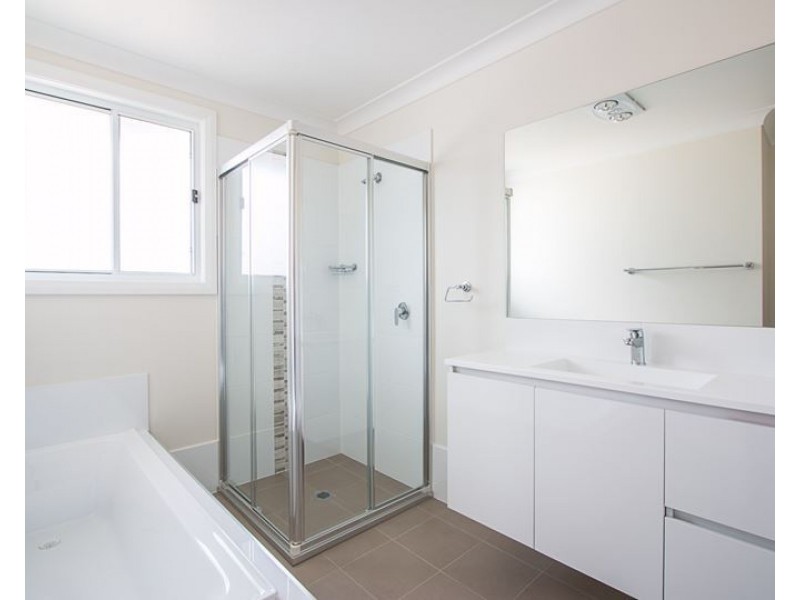 2/4E Kemp Street, Wallsend NSW 2287