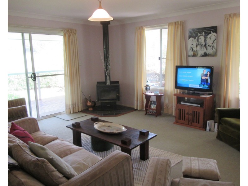 77 Sandiland Street, Bonalbo NSW 2469