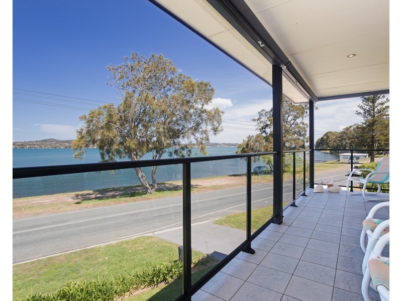 5 George Street, Marmong Point NSW 2284