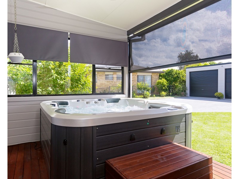 5 George Street, Marmong Point NSW 2284