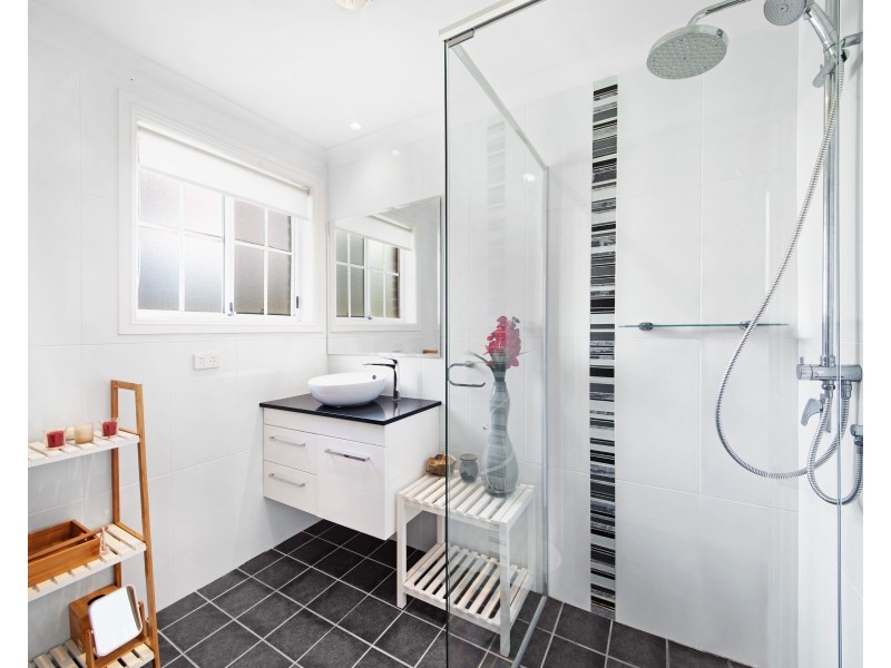 1/24 York Street, Point Frederick NSW 2250