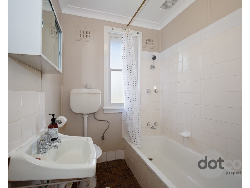 26 Mahogany Crescent, Gateshead NSW 2290