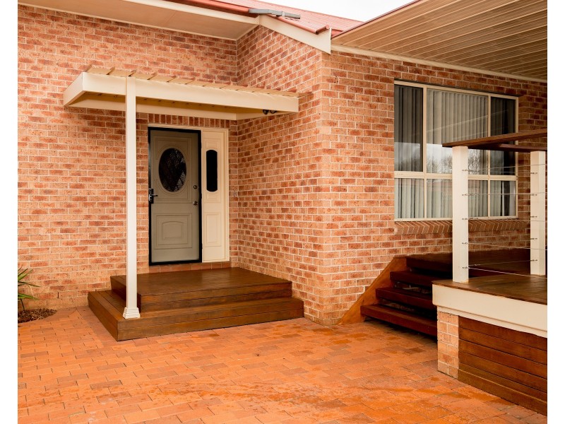 48 Murrayfield Drive, Dubbo NSW 2830