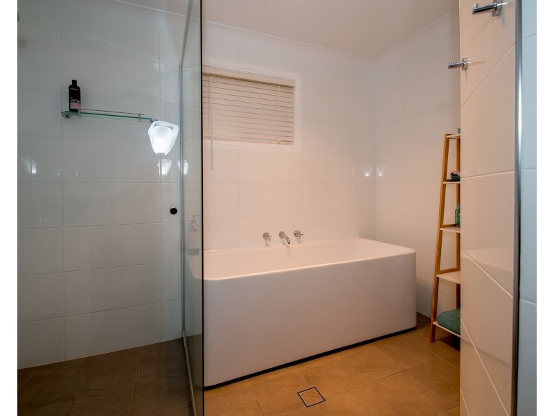 48 Murrayfield Drive, Dubbo NSW 2830