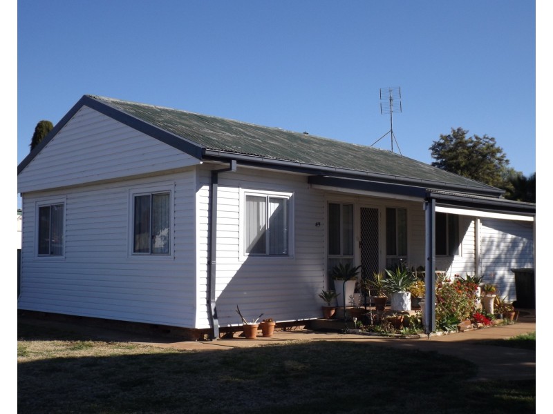 49 Pierce Street, Wellington NSW 2820