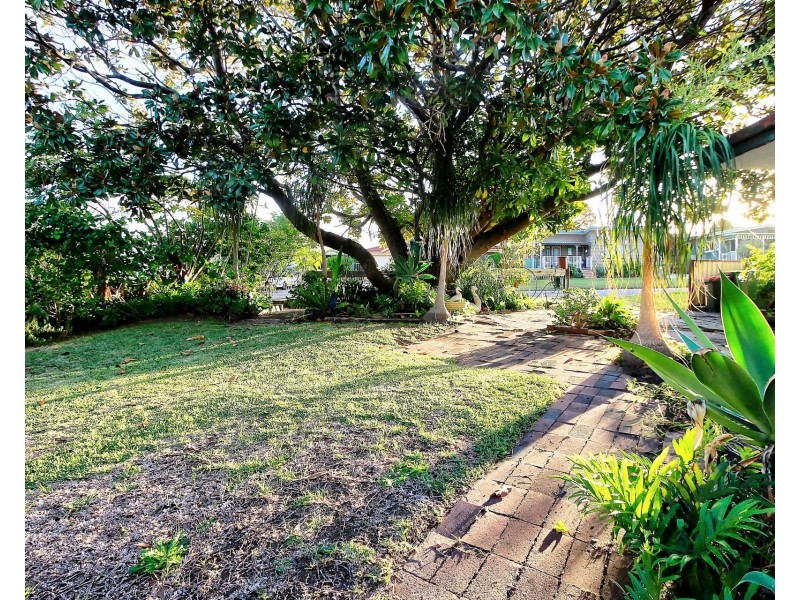 5 Vena Avenue, Gorokan NSW 2263