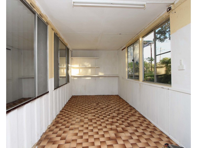 5 Vena Avenue, Gorokan NSW 2263