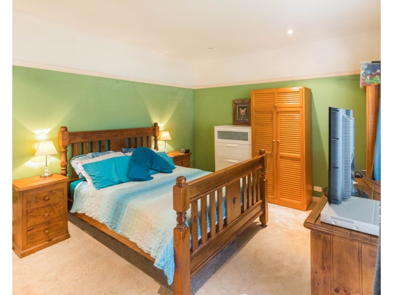 39 Tobruk Crescent, Orange NSW 2800