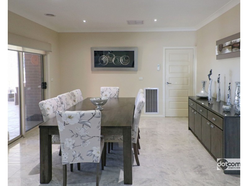 64 Henry Street, Melton VIC 3337