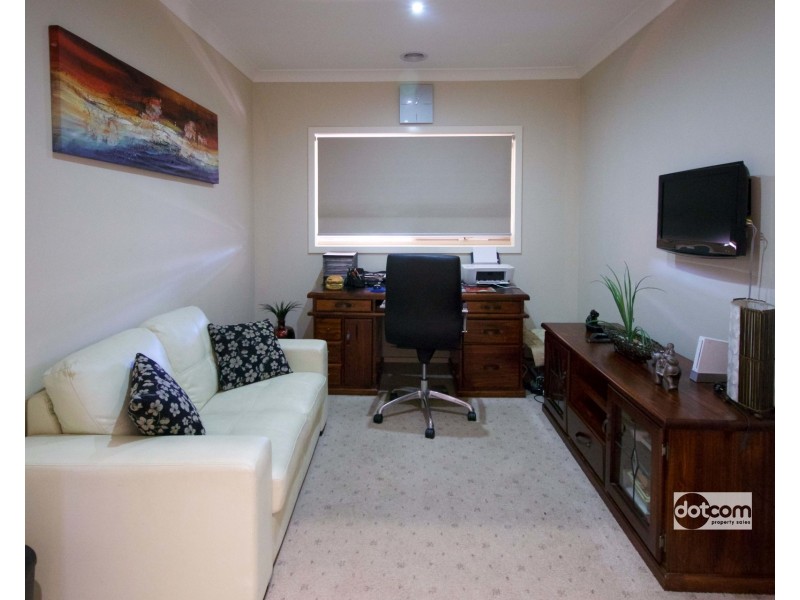 64 Henry Street, Melton VIC 3337