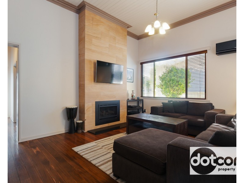 11 Fawcett Street, Mayfield NSW 2304