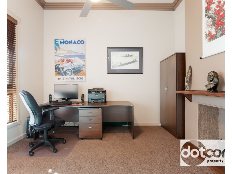 11 Fawcett Street, Mayfield NSW 2304