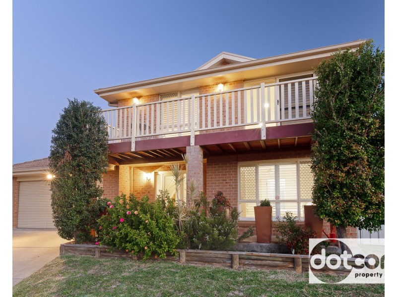 12 McNeil Close, Mayfield NSW 2304