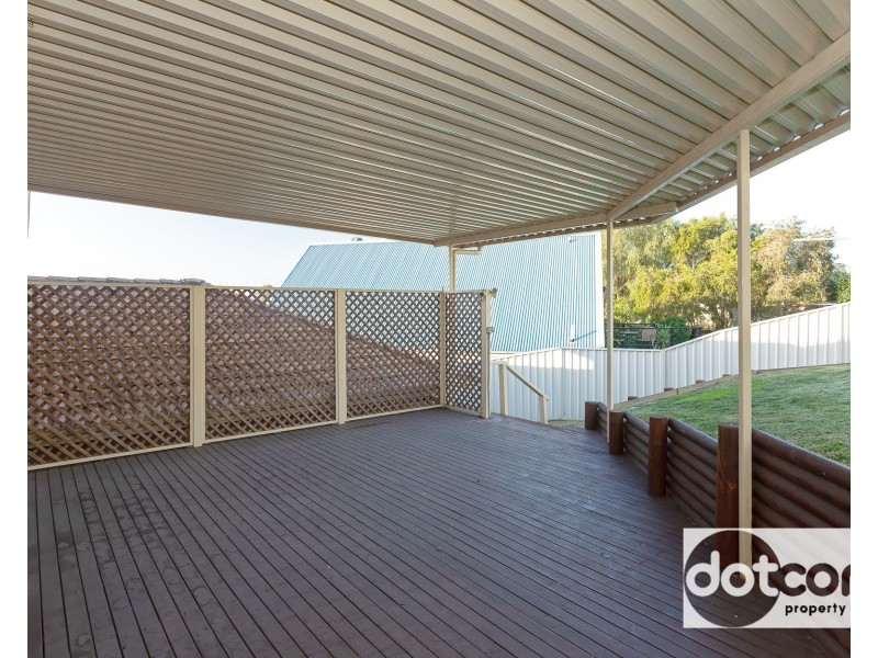 12 McNeil Close, Mayfield NSW 2304