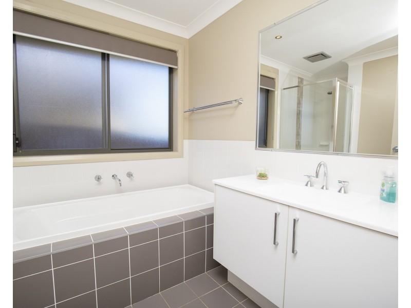 72 Horizon Street, Gillieston Heights NSW 2321