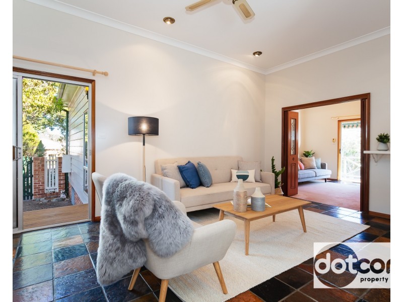 15 Coolamin Road, Waratah NSW 2298