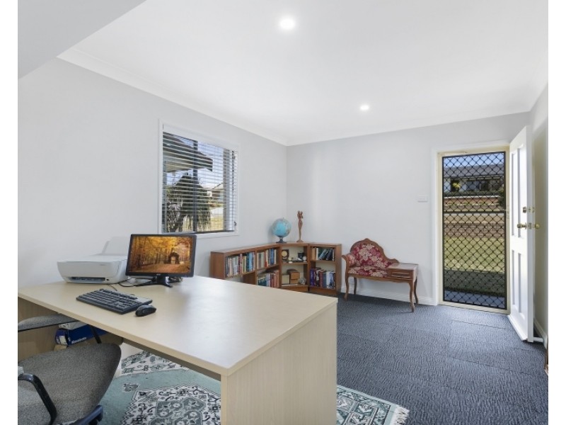 61 Woolana Avenue, Budgewoi NSW 2262