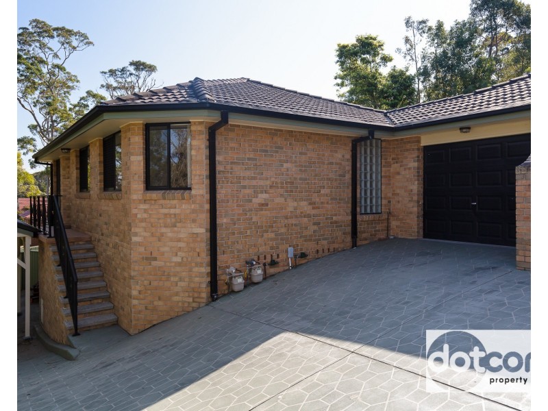 4/47a Auklet Road, Mount Hutton NSW 2290
