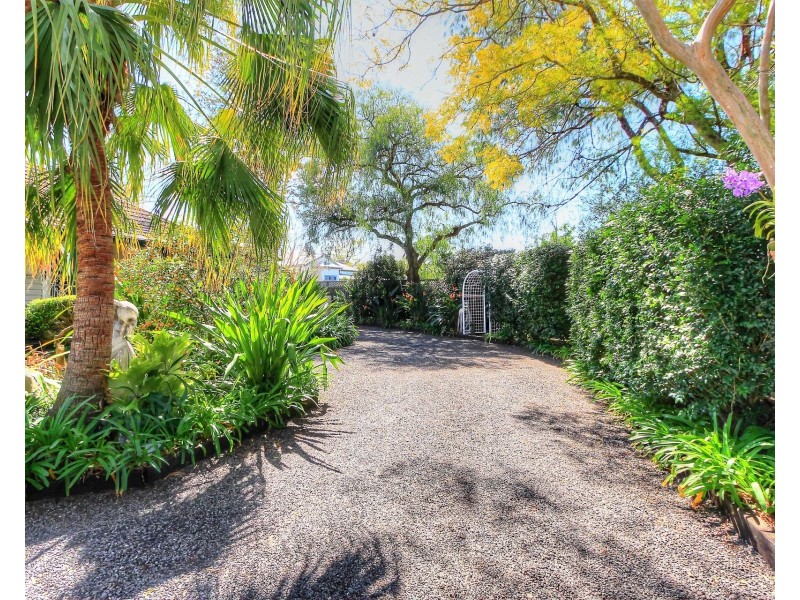 671 Freemans Drive, Cooranbong NSW 2265