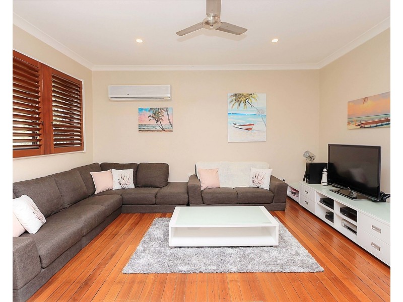 1 St Clair Street, Bonnells Bay NSW 2264
