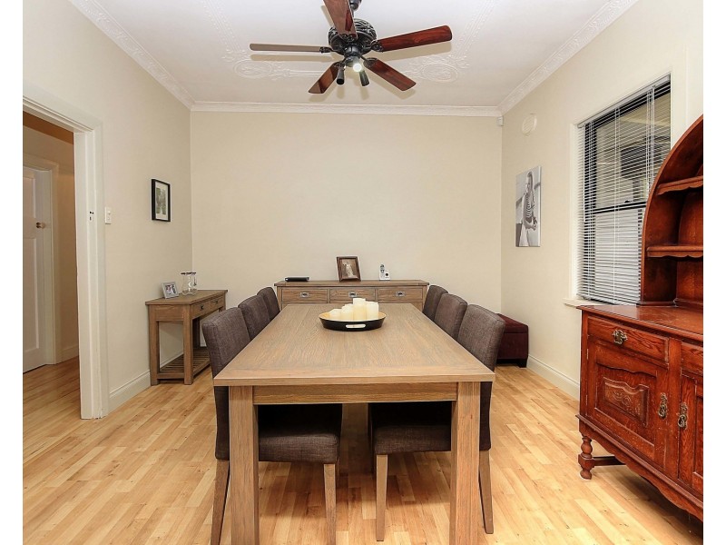 88 Macquarie Street, Morisset NSW 2264