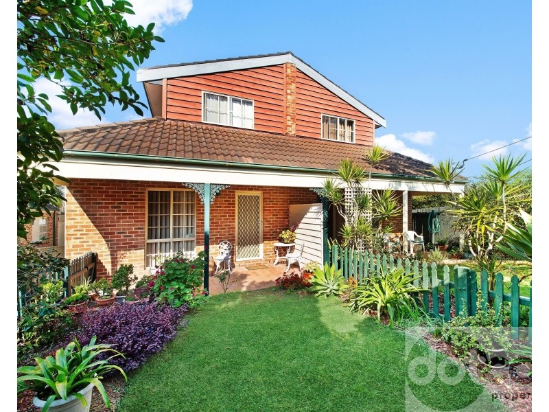 2/74 Springfield Road, Springfield NSW 2250