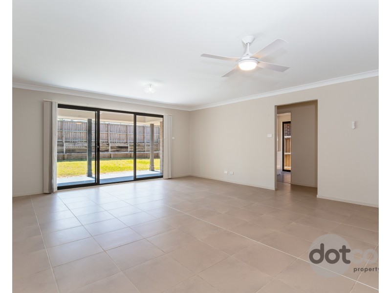 1 Mckeachies Drive, Aberglasslyn NSW 2320