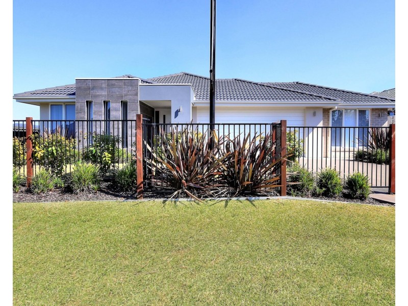 21 Wattlebird Avenue, Cooranbong NSW 2265