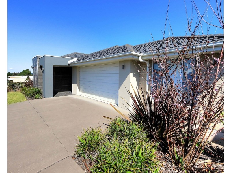 21 Wattlebird Avenue, Cooranbong NSW 2265