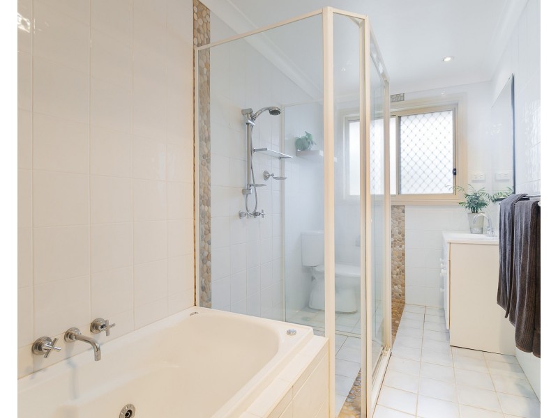 2/8 Prince Street, Waratah NSW 2298