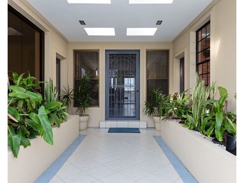 245 Fishing Point Road, Fishing Point NSW 2283