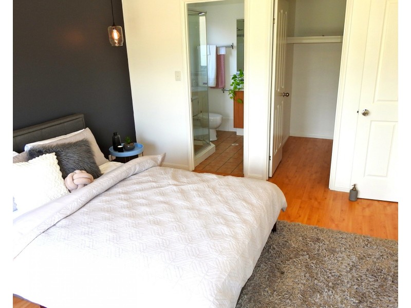 4 Turnbull Drive, Upper Coomera QLD 4209