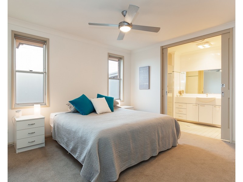 82 Bryant Street, Adamstown NSW 2289