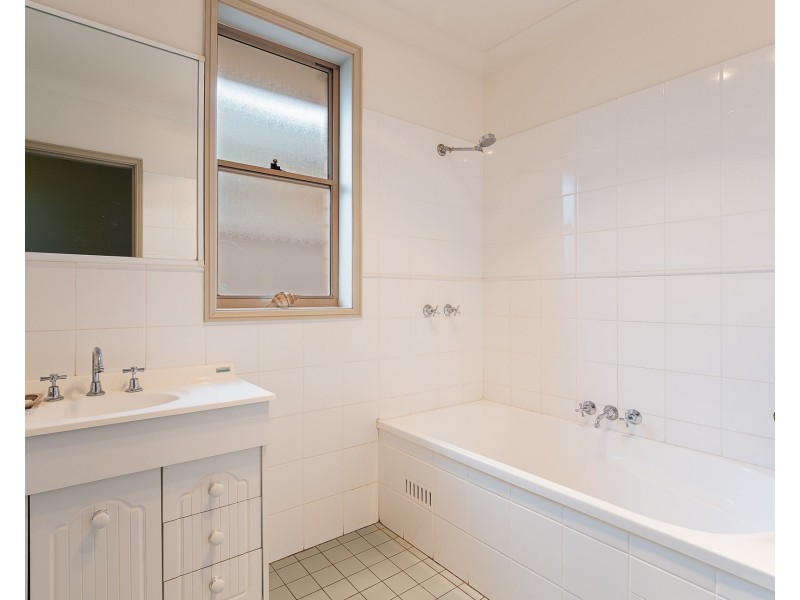 82 Bryant Street, Adamstown NSW 2289