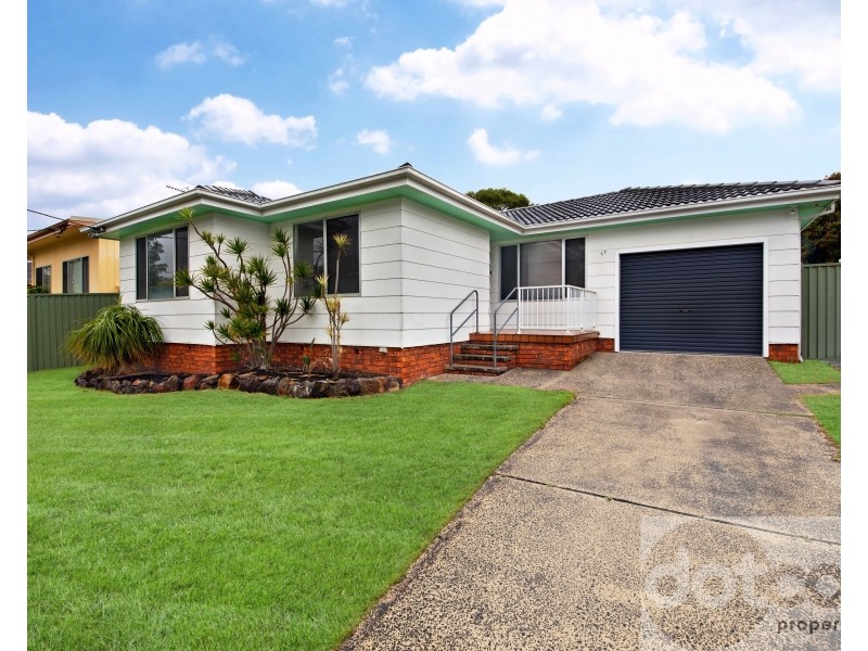 11 Nicholson Crescent, Toukley NSW 2263