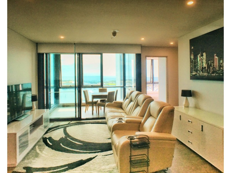 1708/2 Como Crescent, Southport QLD 4215