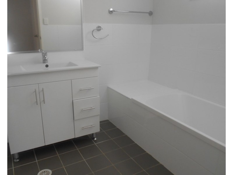 40/8 Stockton Street, Morisset NSW 2264