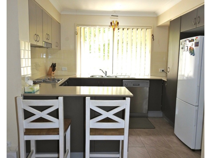 24/2 Weir Drive, Upper Coomera QLD 4209