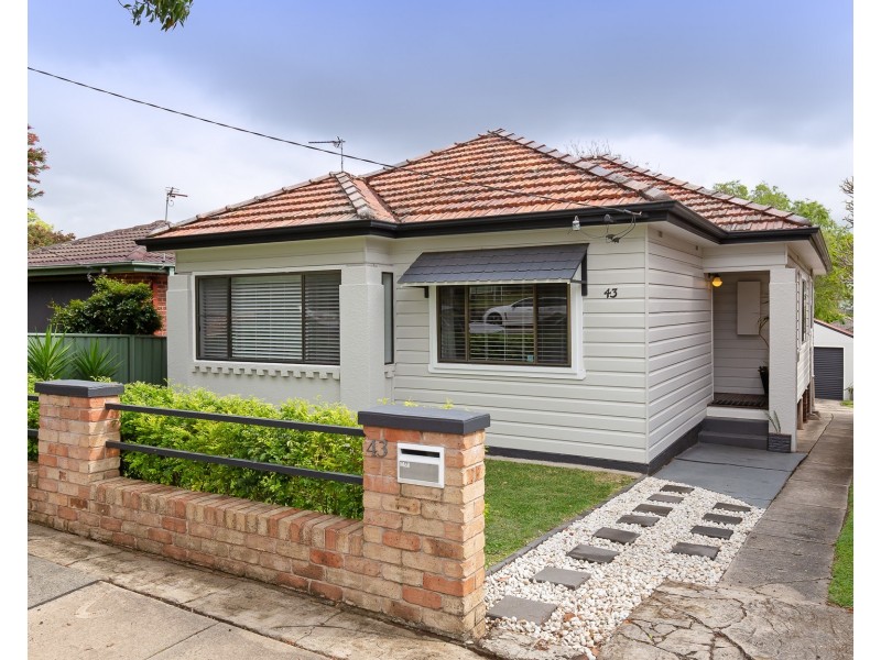 43 High Street, Waratah NSW 2298