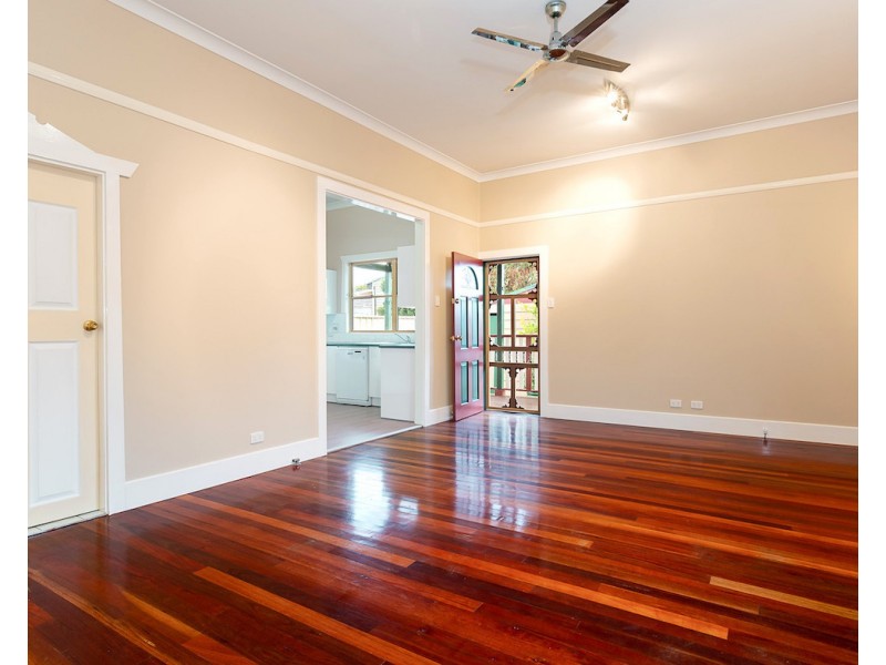 62 George Street, Mayfield East NSW 2304