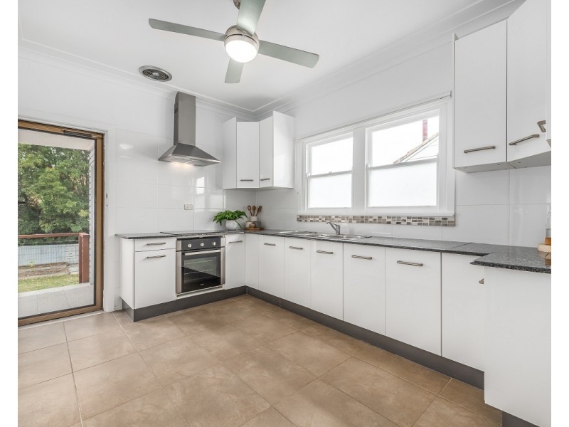 3 Malta Street, Shortland NSW 2307