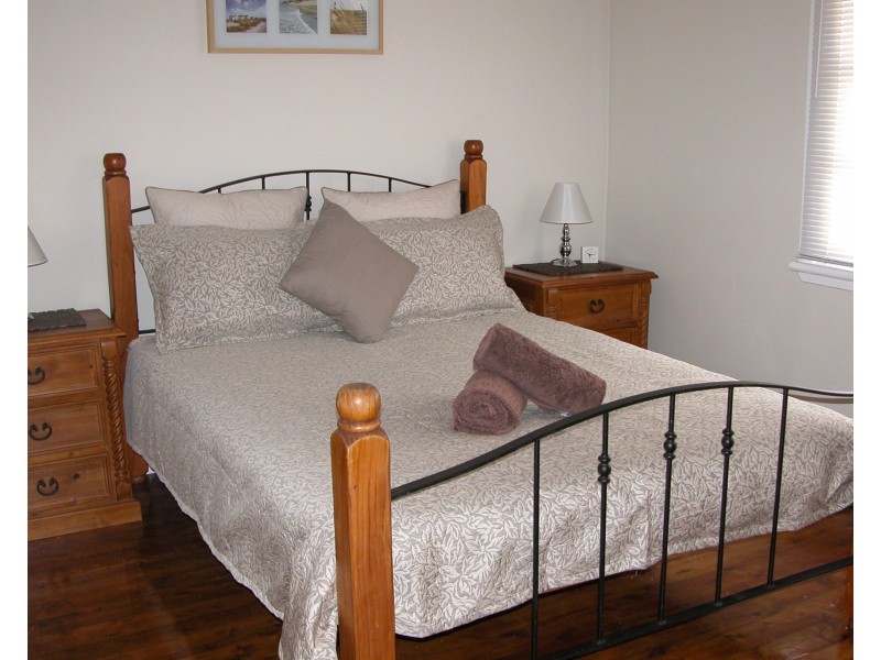 120 Fern Street, Islington NSW 2296