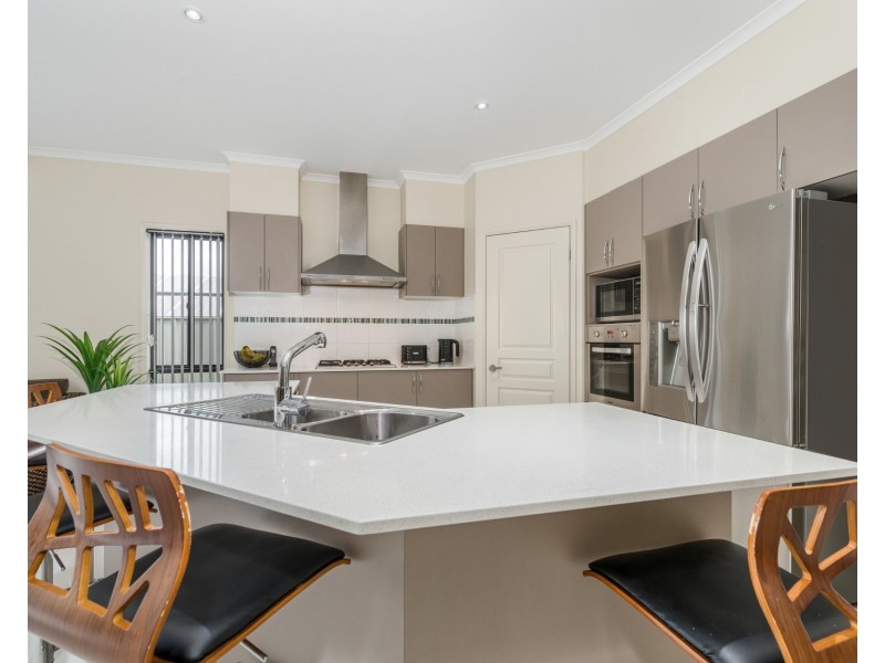 20 Shipley Street, Cameron Park NSW 2285
